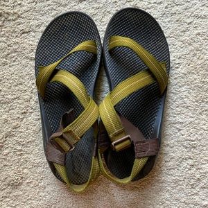 Men’s Chacos size 12